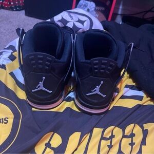 Jordan Kids Black and white and grey canvas very comfortable